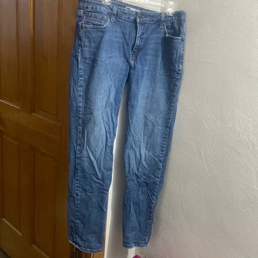 Levi’s mid rise skinny jeans 16L